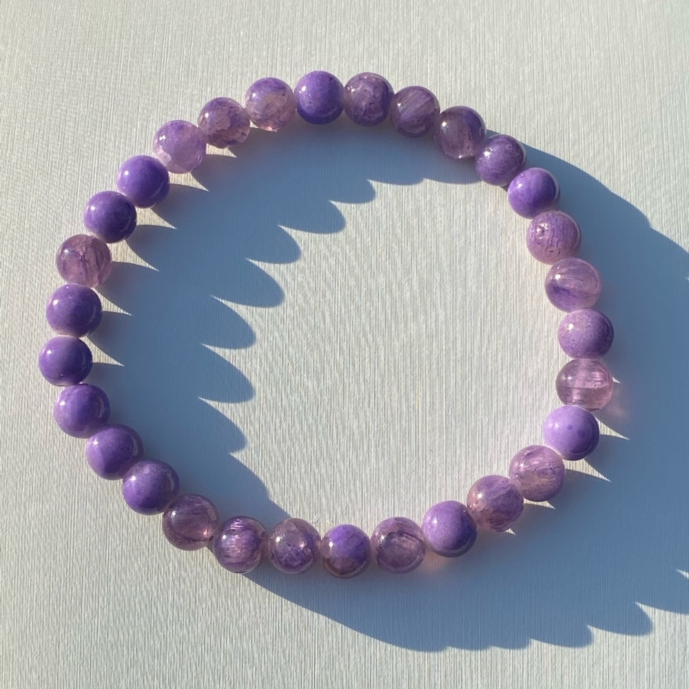 Purple jade bracelet
